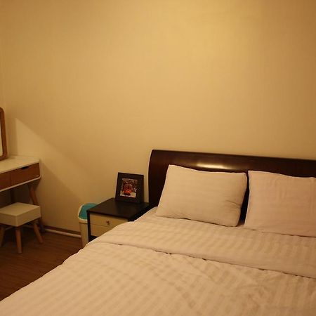 Moon Hostel Сеул Екстериор снимка