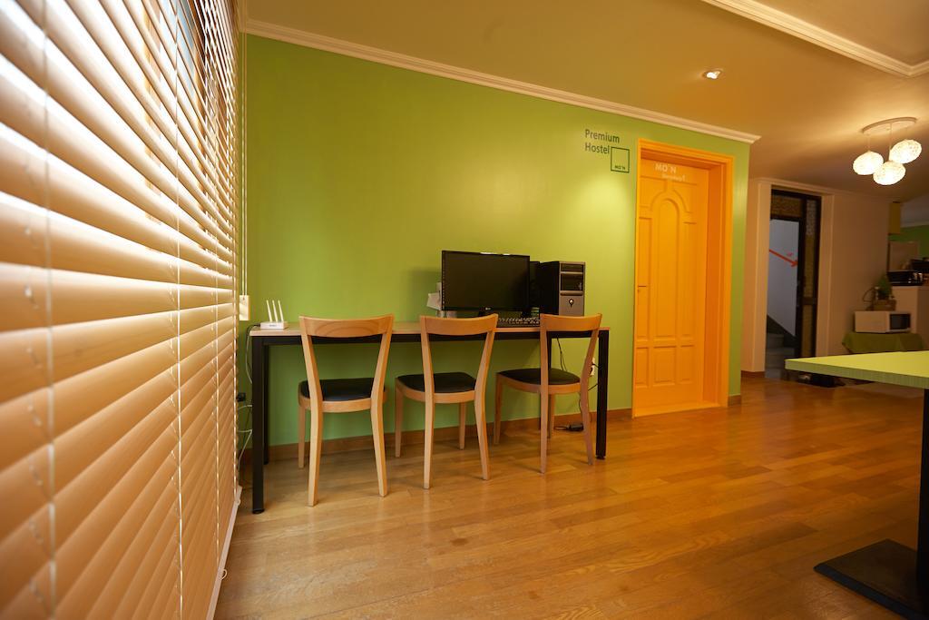 Moon Hostel Сеул Екстериор снимка