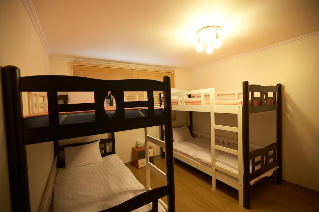 Moon Hostel Сеул Стая снимка