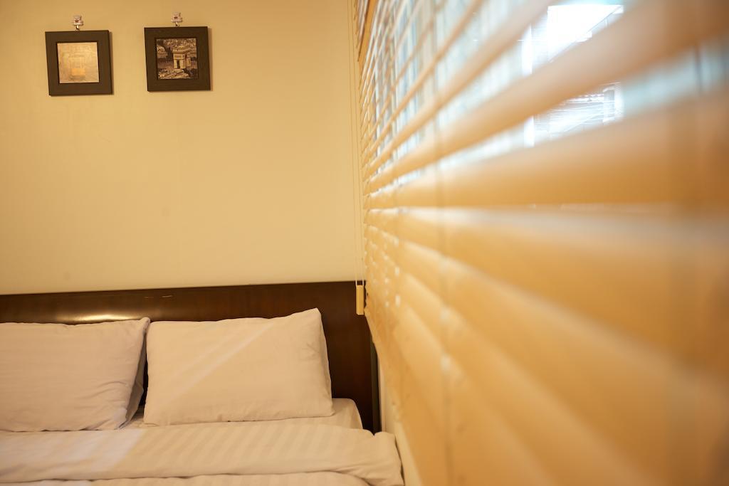 Moon Hostel Сеул Екстериор снимка