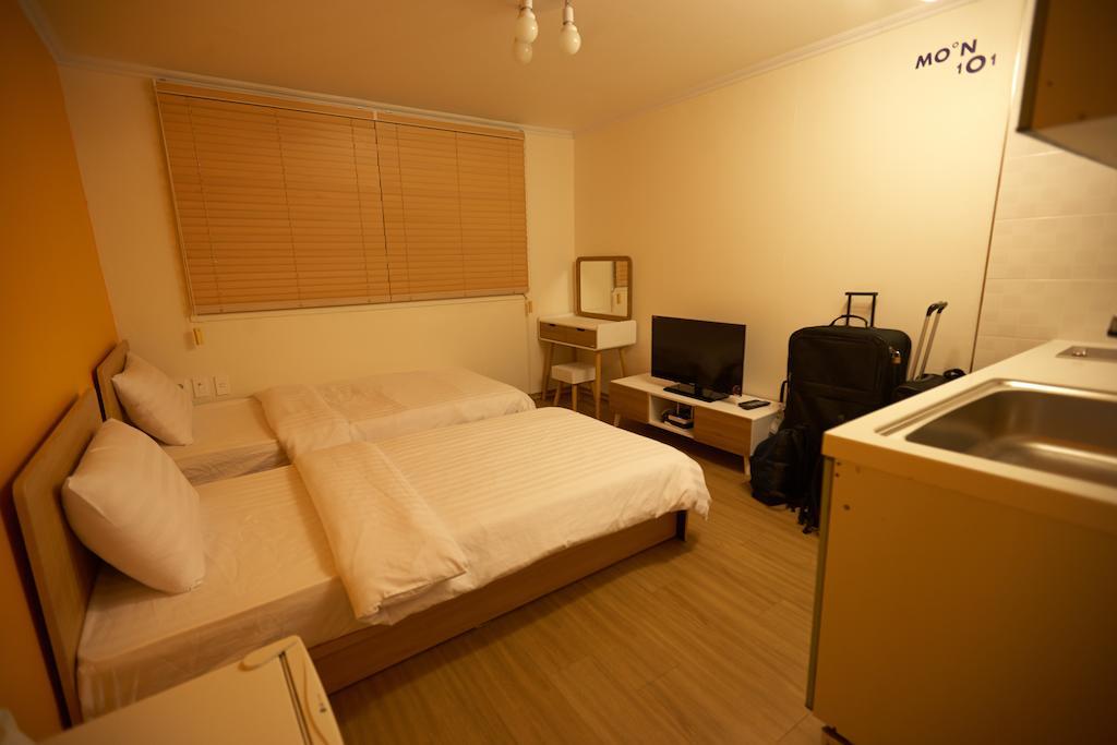 Moon Hostel Сеул Екстериор снимка