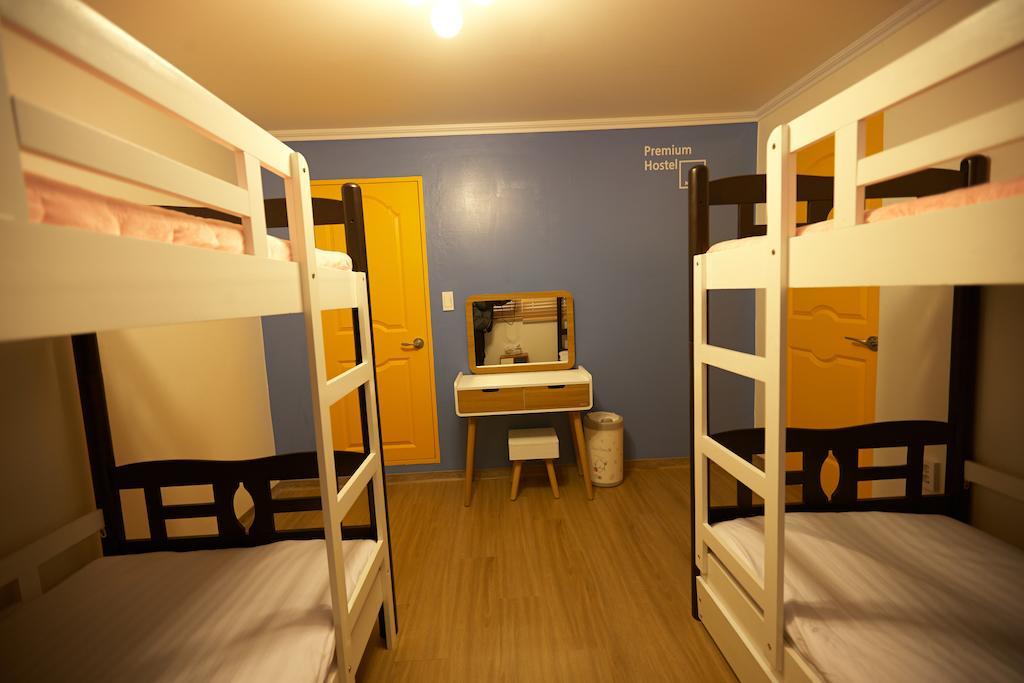 Moon Hostel Сеул Екстериор снимка