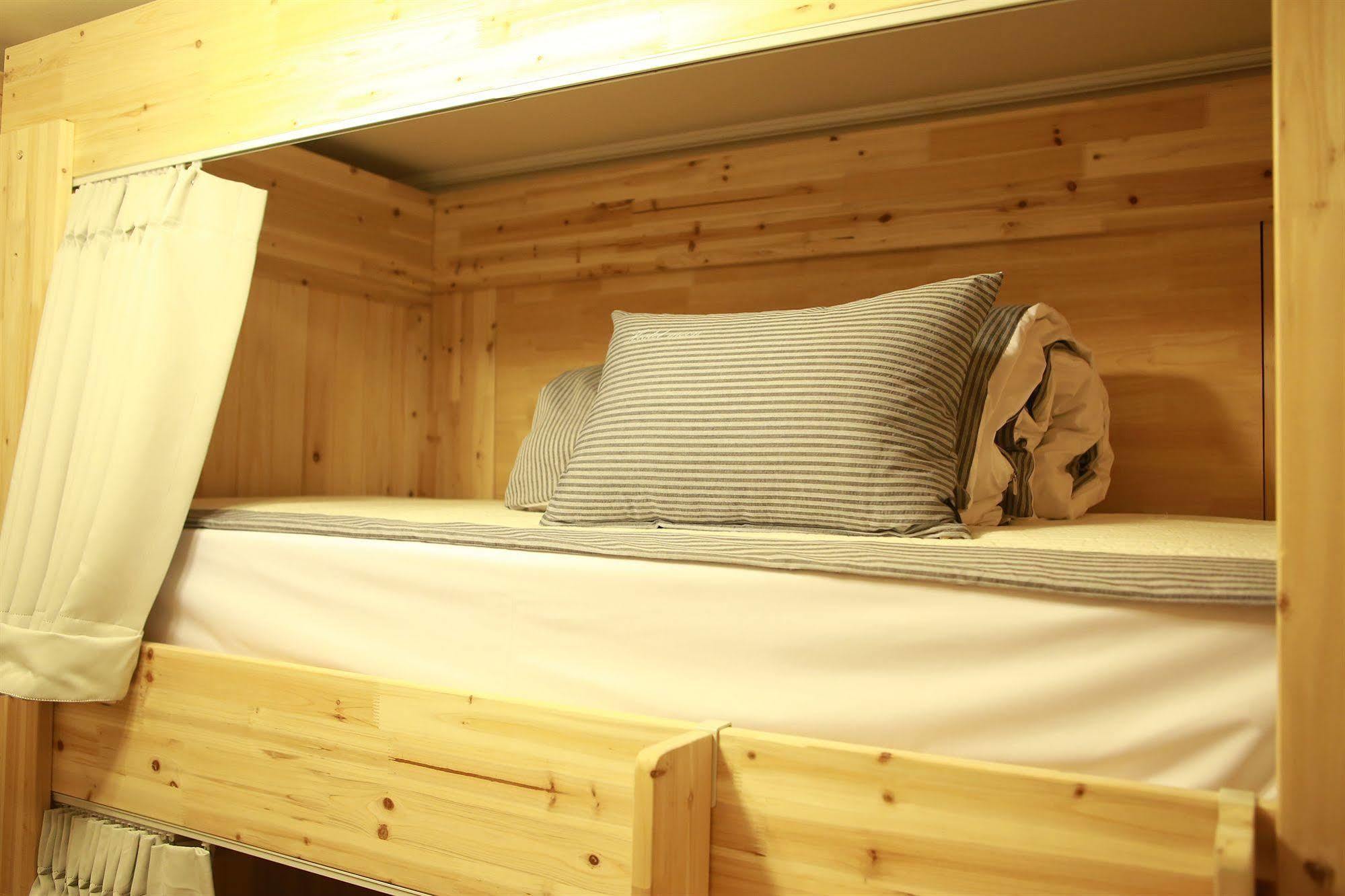 Moon Hostel Сеул Екстериор снимка